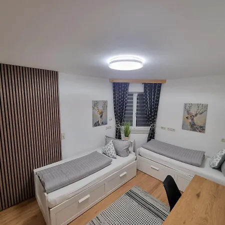 Apartment Enarina In *