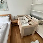 Enarina In Apartamento
